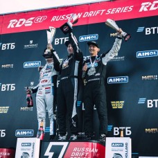 Дмитрий Ермохин занимает 3 место на 4 этапе RDS GP